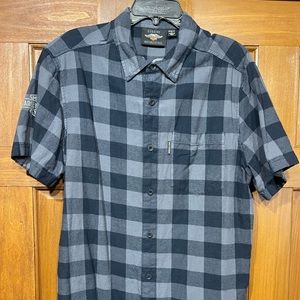 EUC size large men’s large Harley Davidson shirt